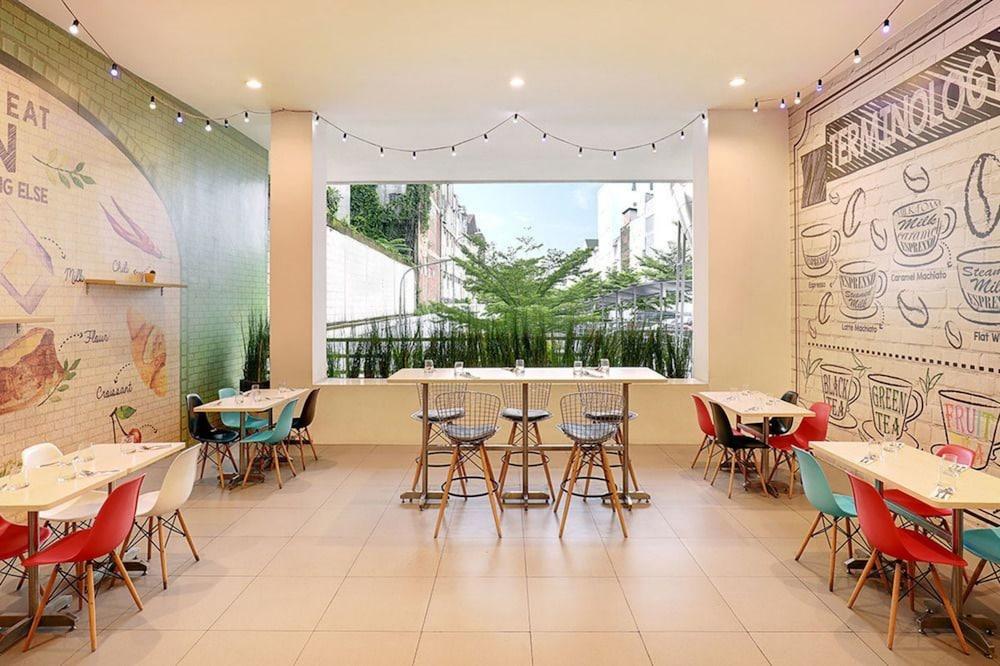 Ibis Jakarta Harmoni מראה חיצוני תמונה