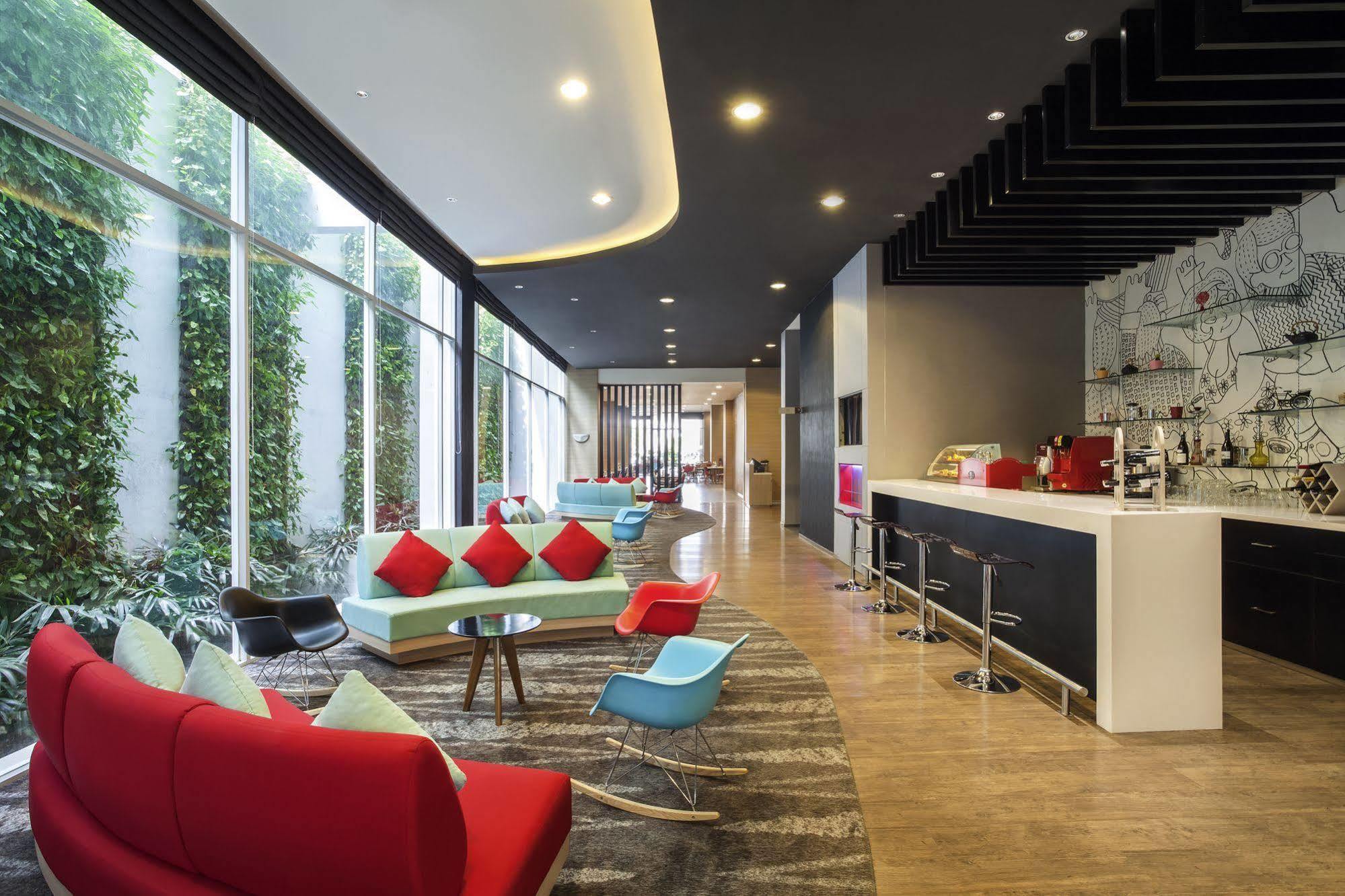 Ibis Jakarta Harmoni מראה חיצוני תמונה